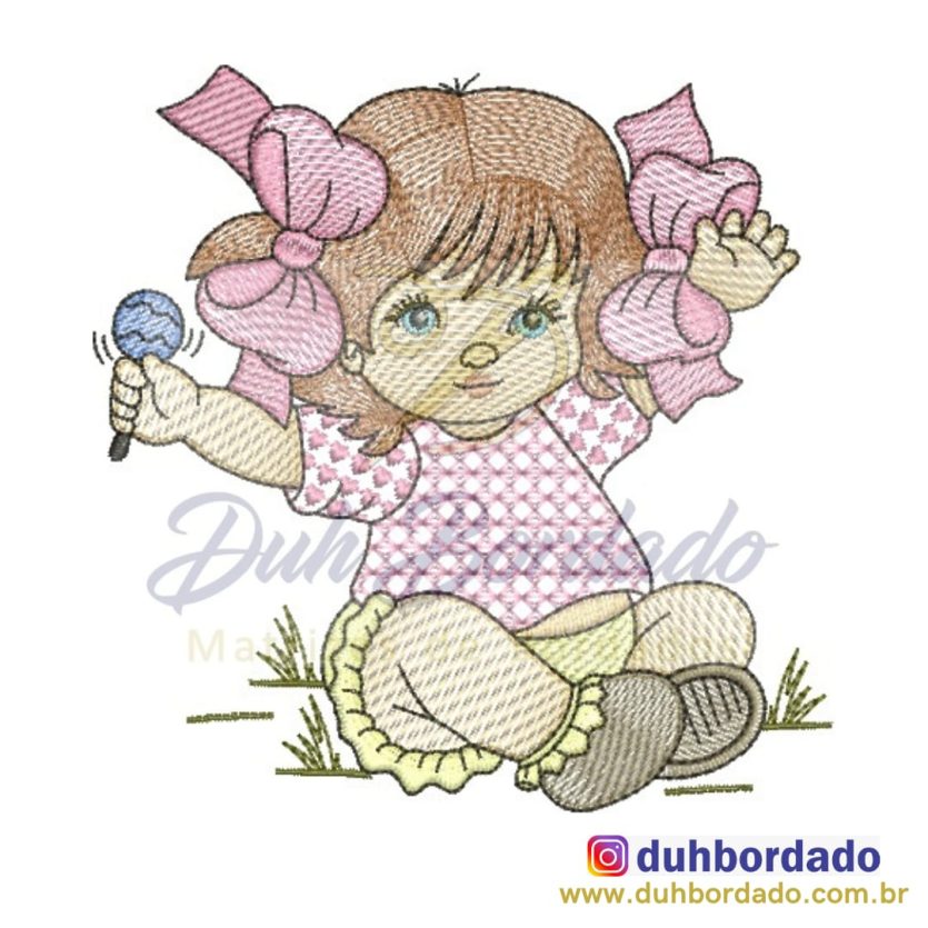 Matriz de Bordado Bebê Menina Chocalho