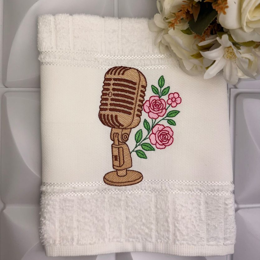 Matriz de Bordado de Microfone com Flores